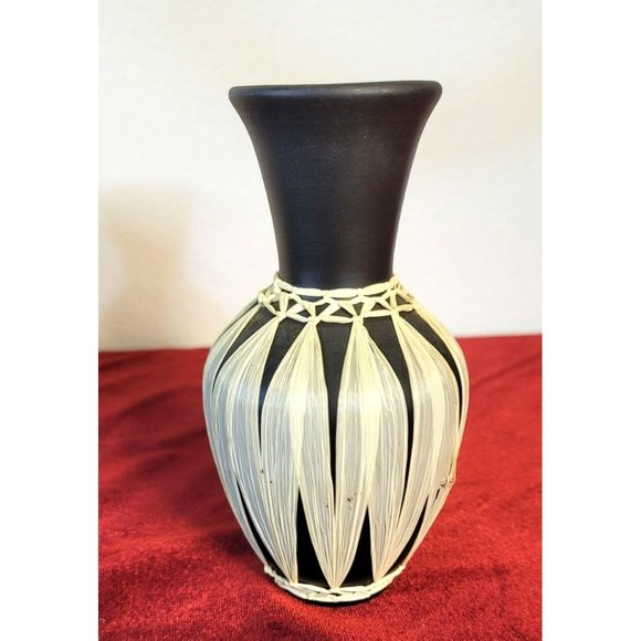 Austrian Matte Black Gmunder Keramick Vase Raffia  Wrapped CT332 - Picture 4 of 6